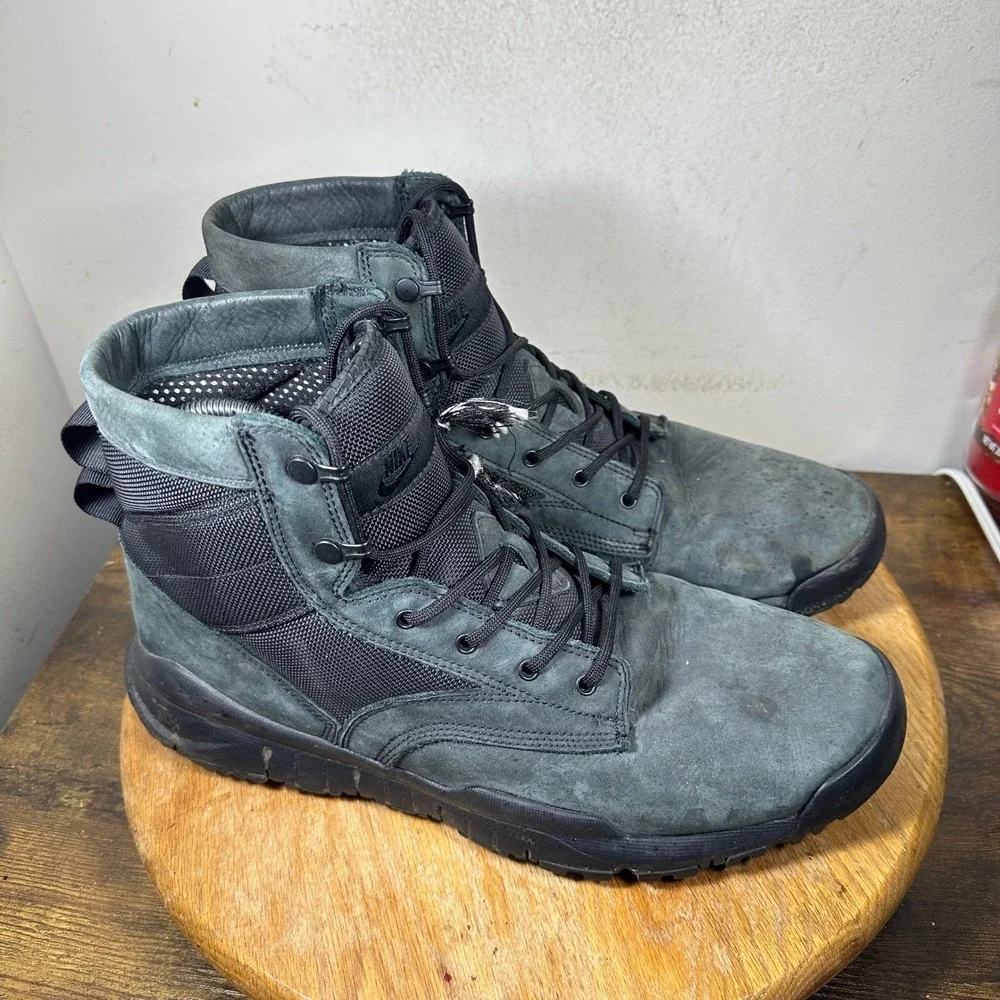 Nike SFB Field 8 Tactical Boots Black Dark Grey Mens Size 12 862507-001
